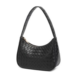 Black shoulder bag